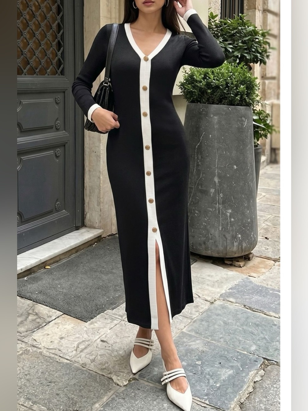 Contrast Trim V-Neck Knit Dress